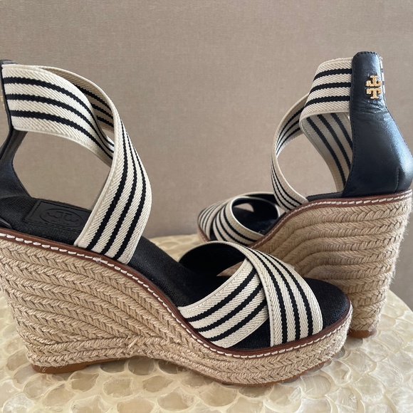 Tory Burch Freida Espadrille - Picture 4 of 9